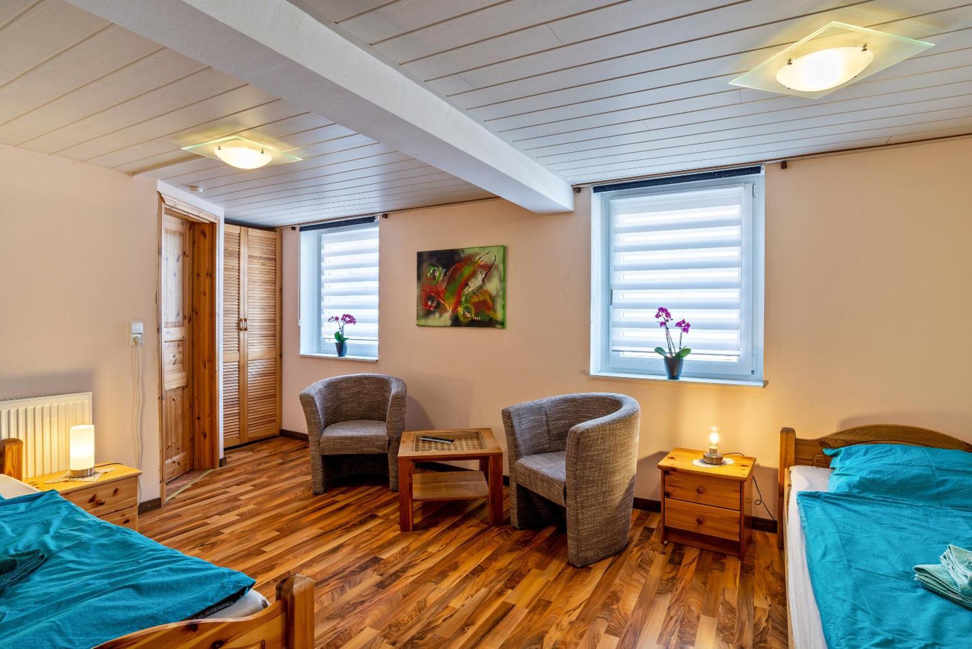 Ferienwohnung Blaues Haus Ubstadt-Weiher Ngoại thất bức ảnh