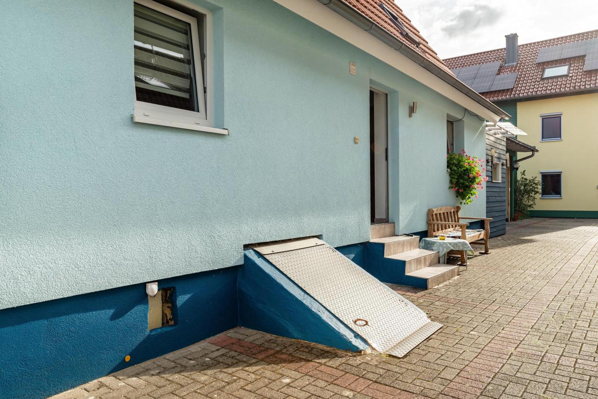 Ferienwohnung Blaues Haus Ubstadt-Weiher Ngoại thất bức ảnh